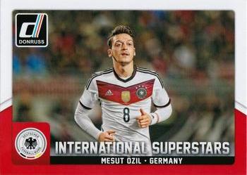 2015 Donruss - International Superstars #32 Mesut Ozil Front