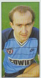 1985-86 Bassett & Co. Football Candy Sticks #10 Clive Walker Front