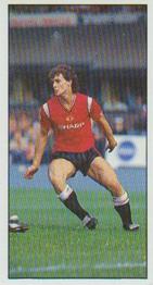 1985-86 Bassett & Co. Football Candy Sticks #14 Mark Hughes Front