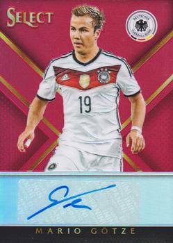 2015-16 Panini Select - Signatures Red Prizm #SS-MG Mario Gotze Front
