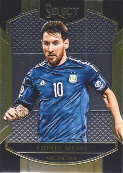 2016-17 Panini Select #2 Lionel Messi Front