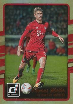 2016-17 Donruss - Holographic #40 Thomas Muller Front