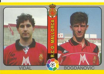 1995 Mundicromo Sport Futbol Total #210 Vidal / Bogdanovic Front