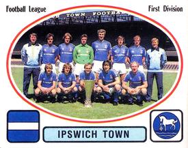 1981-82 Panini Football 82 (UK) #100 Team Group Front