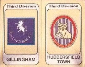 1981-82 Panini Football 82 (UK) #392 Club Badge Front