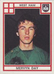 1977-78 Panini Football 78 (UK) #348 Mervyn Day Front