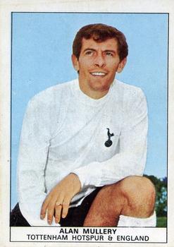 1969-70 Nabisco #8 Alan Mullery Front