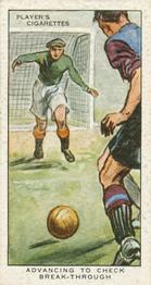 1934 Player's Hints On Association Football #43 Advancing to Check Break Through, Front