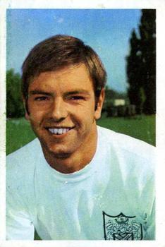 1967-68 FKS Publishers Wonderful World of Soccer Stars #NNO Les Barrett Front