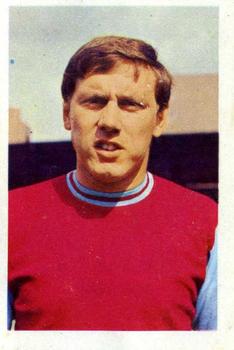 1967-68 FKS Publishers Wonderful World of Soccer Stars #NNO Brian Dear Front