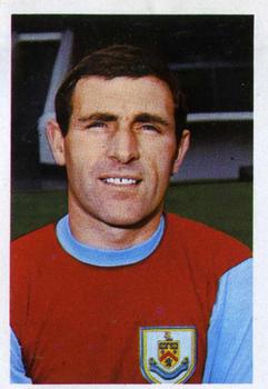 1968-69 FKS Publishers Wonderful World of Soccer Stars #16 John Angus Front