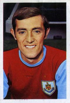 1968-69 FKS Publishers Wonderful World of Soccer Stars #17 Arthur Bellamy Front