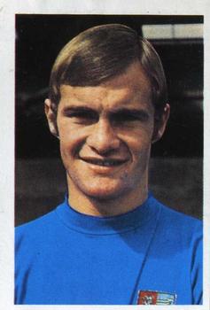 1968-69 FKS Publishers Wonderful World of Soccer Stars #86 Mick Mills Front