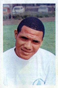 1968-69 FKS Publishers Wonderful World of Soccer Stars #99 Albert Johanneson Front