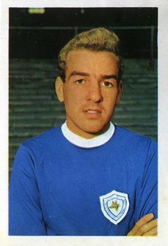 1968-69 FKS Publishers Wonderful World of Soccer Stars #120 Alan Woollett Front