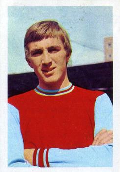 1968-69 FKS Publishers Wonderful World of Soccer Stars #301 Billy Bonds Front
