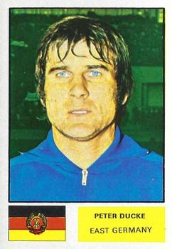 1974 FKS Wonderful World of Soccer Stars World Cup #84 Peter Ducke Front