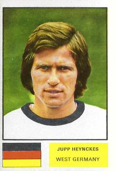 1974 FKS Wonderful World of Soccer Stars World Cup #102 Jupp Heynckes Front