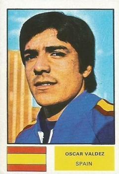 1974 FKS Wonderful World of Soccer Stars World Cup #207 Oscar Valdez Front
