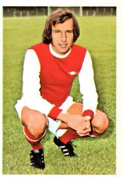 1974-75 FKS Wonderful World of Soccer Stars #7 Bob McNab Front