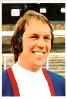 1974-75 FKS Wonderful World of Soccer Stars #44 Chris Balderstone Front