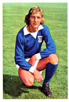 1974-75 FKS Wonderful World of Soccer Stars #131 Clive Woods Front