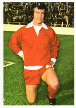 1974-75 FKS Wonderful World of Soccer Stars #212 Willie Maddren Front