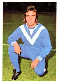 1974-75 FKS Wonderful World of Soccer Stars #235 Martyn Busby Front