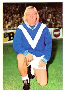 1974-75 FKS Wonderful World of Soccer Stars #237 John Delve Front