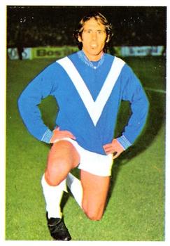 1974-75 FKS Wonderful World of Soccer Stars #242 Mick Leach Front