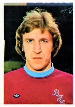 1975-76 FKS Soccer Stars #43 Ian Brennan Front