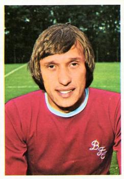 1975-76 FKS Soccer Stars #44 Frank Casper Front