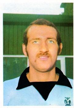 1975-76 FKS Soccer Stars #62 Alan Dugdale Front