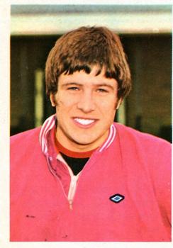 1975-76 FKS Soccer Stars #147 Emlyn Hughes Front