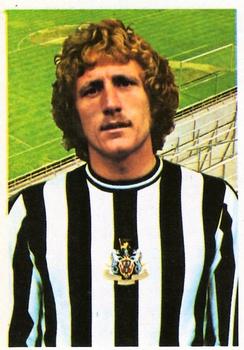 1975-76 FKS Soccer Stars #203 Pat Howard Front