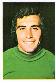 1975-76 FKS Soccer Stars #265 Peter Shilton Front