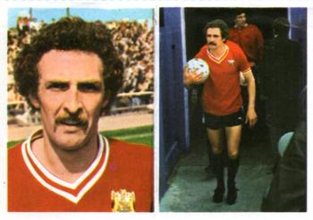 1976-77 FKS Soccer Stars #74 Geoff Merrick Front