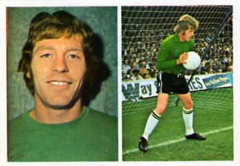 1976-77 FKS Soccer Stars #259 Mike Mahoney Front
