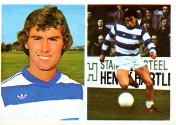 1976-77 FKS Soccer Stars #290 Dave Thomas Front