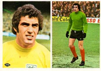 1976-77 FKS Soccer Stars #304 Peter Shilton Front
