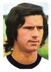 1977 FKS Euro Soccer Stars '77 #60 Gerd Muller Front