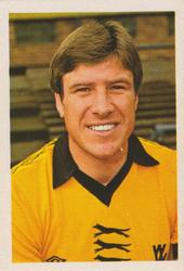 1980-81 FKS Publishers Soccer-81 #305 Emlyn Hughes Front