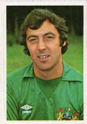 1980-81 FKS Publishers Soccer-81 #329 Alan Stevenson Front