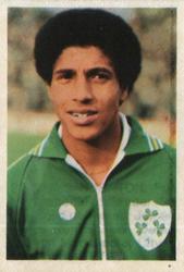 1981 FKS Publishers World Cup Special 1982 #93 Chris Hughton Front