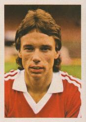 1981-82 FKS Publishers Soccer 82 #185 Mike Duxbury Front