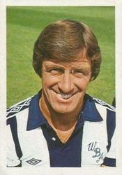 1981-82 FKS Publishers Soccer 82 #326 John Wile Front