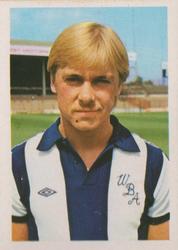 1981-82 FKS Publishers Soccer 82 #337 Martyn Bennett Front