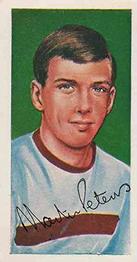 1965-66 Barratt & Co. Famous Footballers (A13) #22 Martin Peters Front