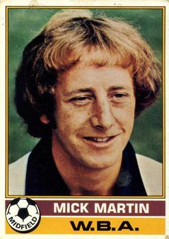 1977-78 Topps Footballer English (Red Backs) #321 Mick Martin Front