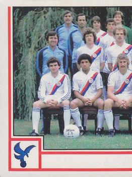 1980-81 Panini Football 81 (UK) #84 Team Photo Front